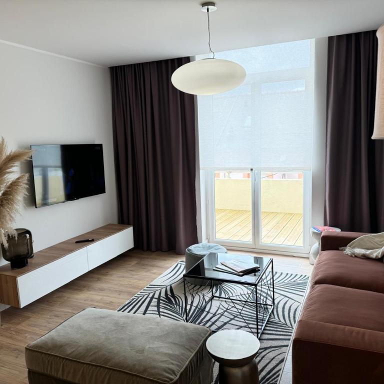 Hélios Plage - Two-Bedroom Apartment with Terrace - 14
