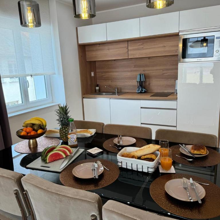Hélios Plage - Two-Bedroom Apartment with Terrace - 9