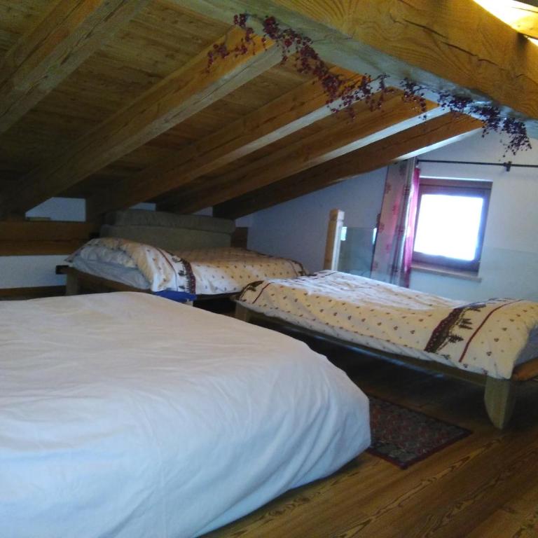 We are 4810 Chalet aux pieds du Mont-Blanc Mansarda - Appartement 2 Chambres - 5
