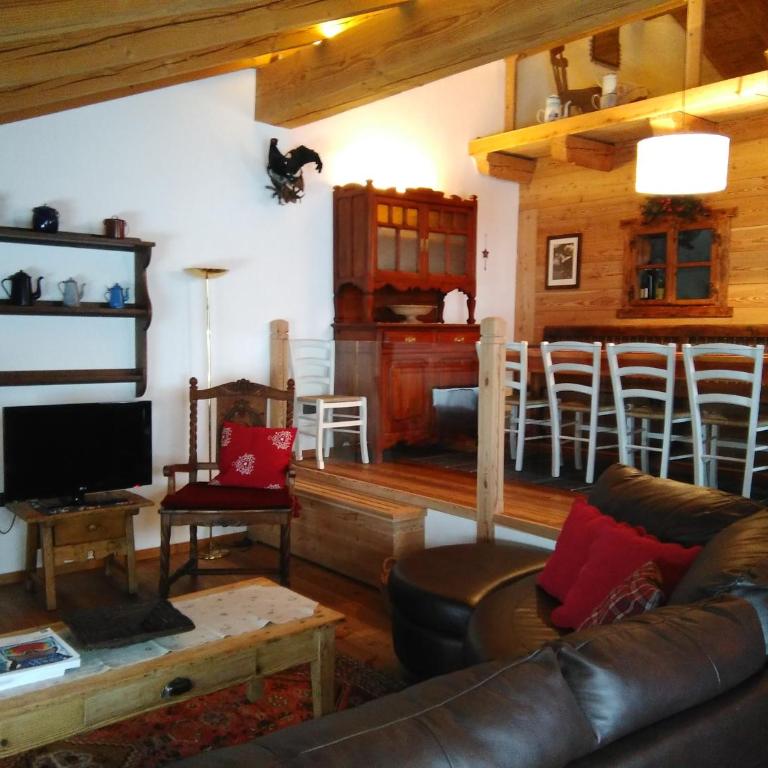 We are 4810 Chalet aux pieds du Mont-Blanc Mansarda - Appartement 2 Chambres - 23