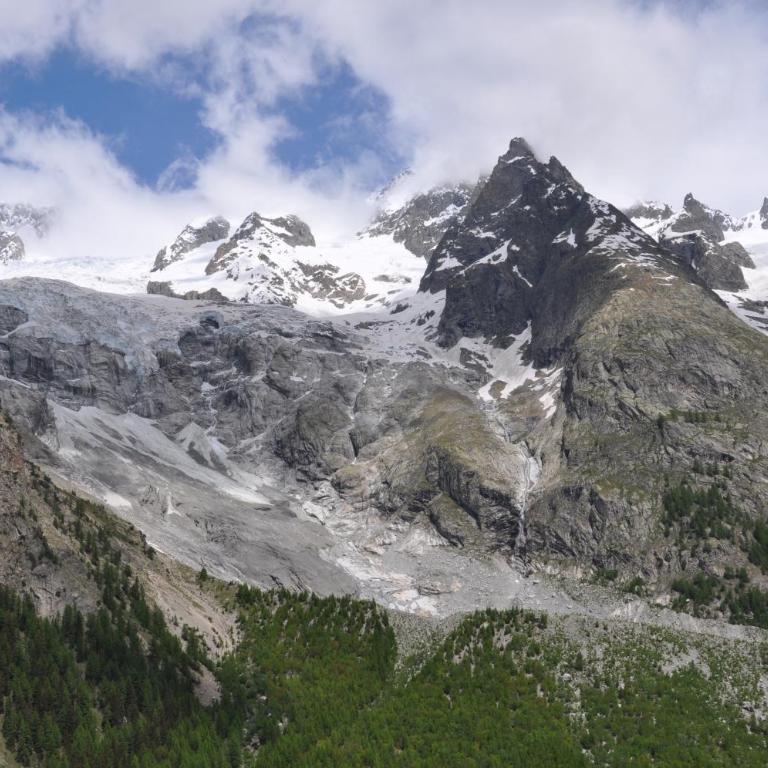We are 4810 Chalet aux pieds du Mont-Blanc Mansarda - Appartement 2 Chambres - 9