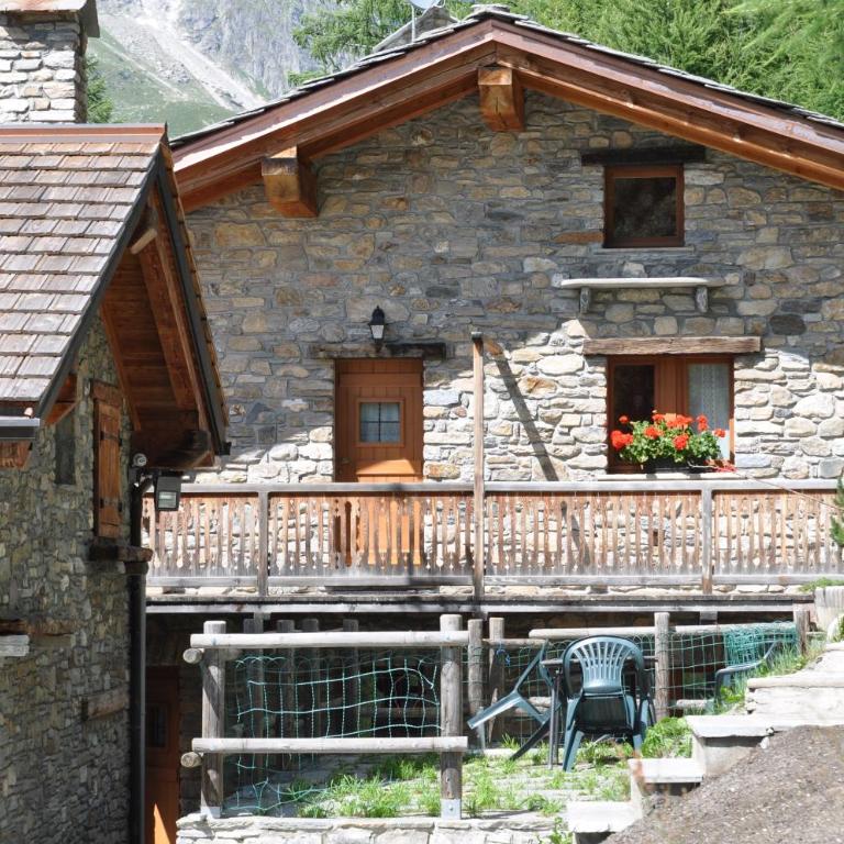 We are 4810 Chalet aux pieds du Mont-Blanc Mansarda - Appartement 2 Chambres - 19