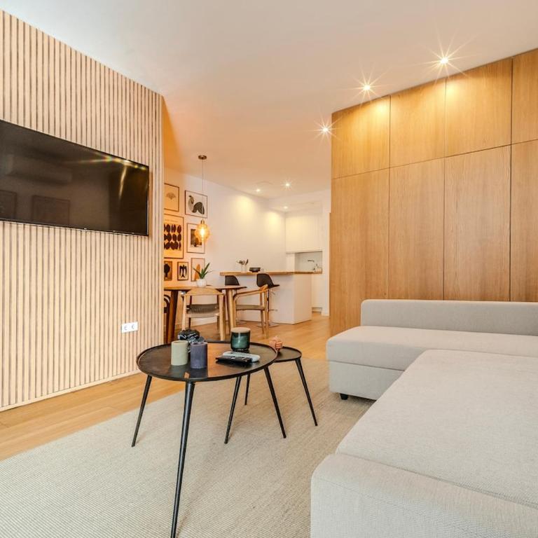 Moderno en Gran Vía con AC y WIFI para 4 huéspedes - One-Bedroom Apartment - 17