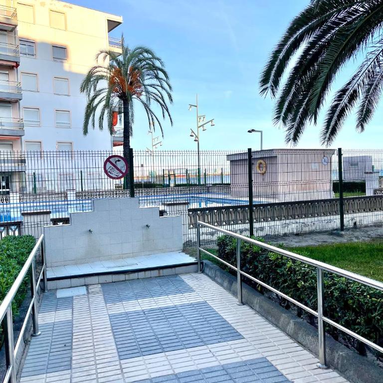 PINEDA y VISTAS PLAYA - Apartment with Sea View - 45