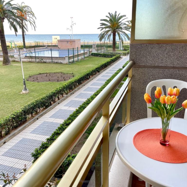 PINEDA y VISTAS PLAYA - Apartment with Sea View - 28