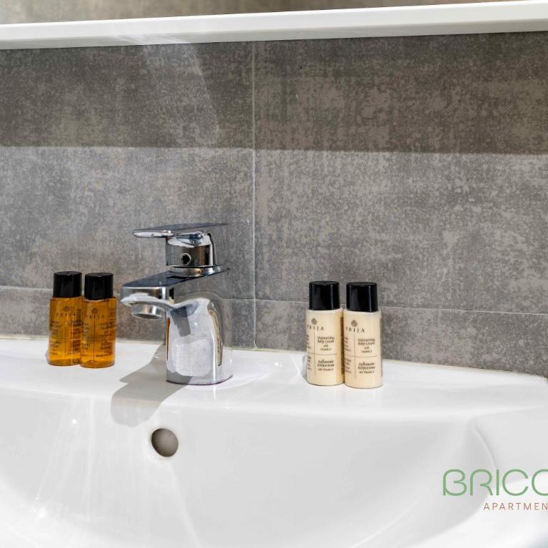 Biennale Ensuite Rooms By Bricola Apartments - Camera Matrimoniale Deluxe (2 Adulti + 1 Bambino) - 3