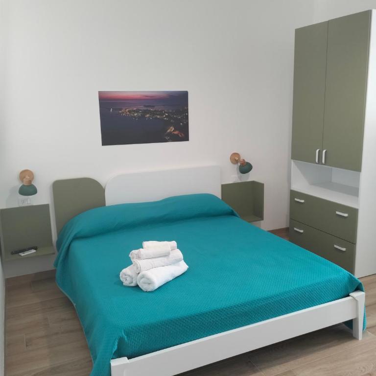 Diana Apartment - Studio Apartment with Balcony - 10