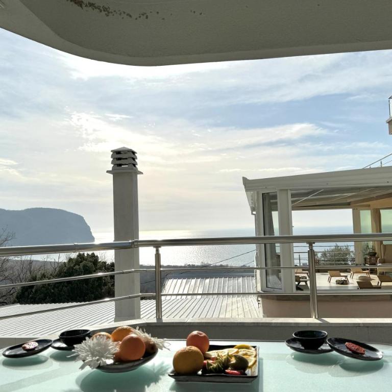 Mahakala Center - One-Bedroom Apartment with Sea View and Terrace - 13