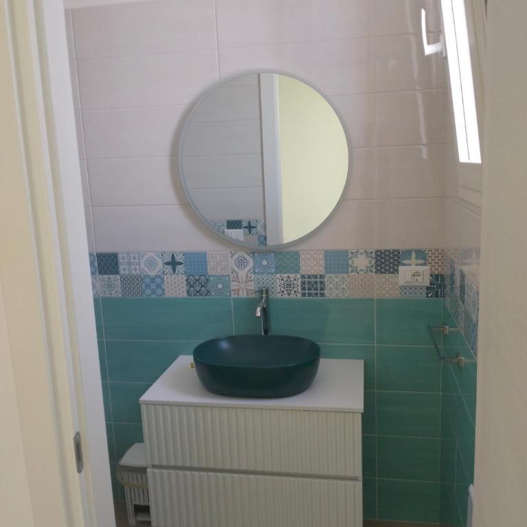 Diana Apartment - Studio Apartment with Balcony - 11