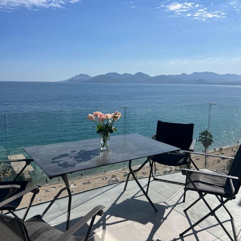 Sea View Bellamare next Palais Festival - Appartement - 4