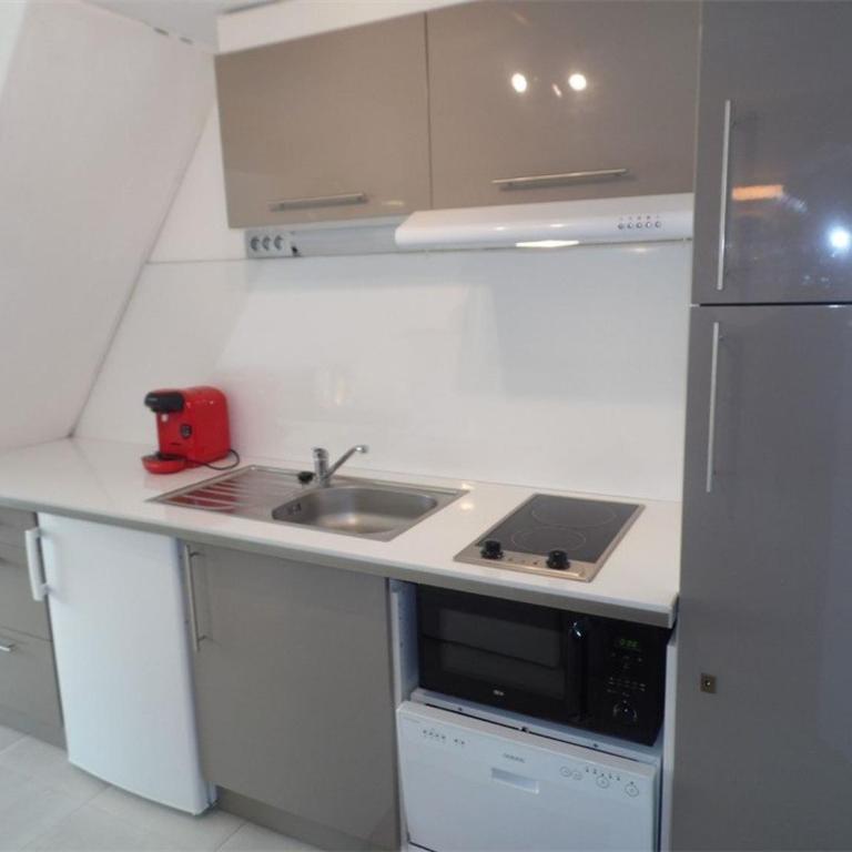 Studio mezzanine avec loggia, 4 couchages, parking privé - Estudio - 4