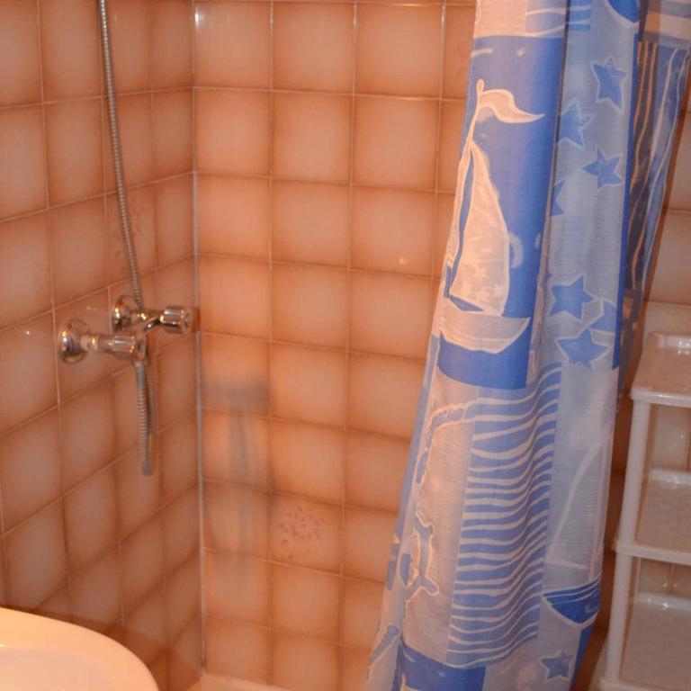 Appartement cosy 3 pièces, 4 pers, balcons, proche centre et télécabines à Châtel - FR-1-676-65 - Appartement - 9