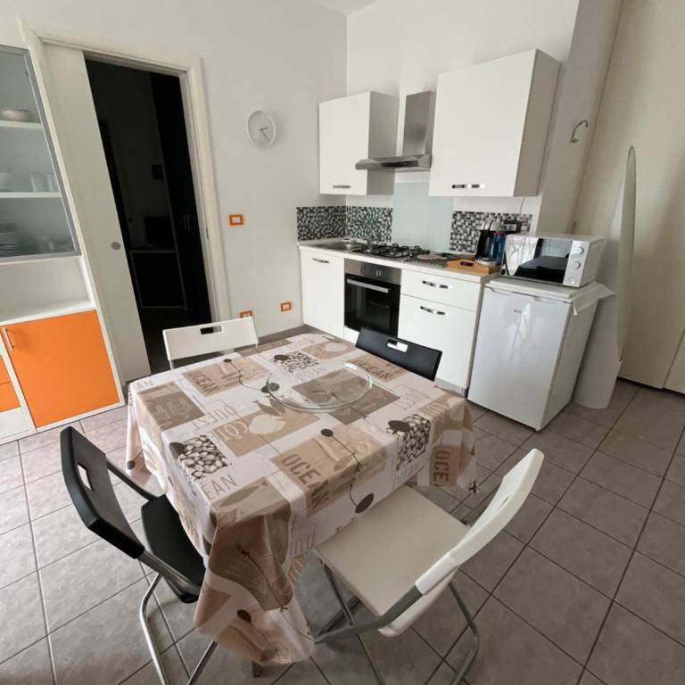 Casa Dade - One-Bedroom Apartment - 7