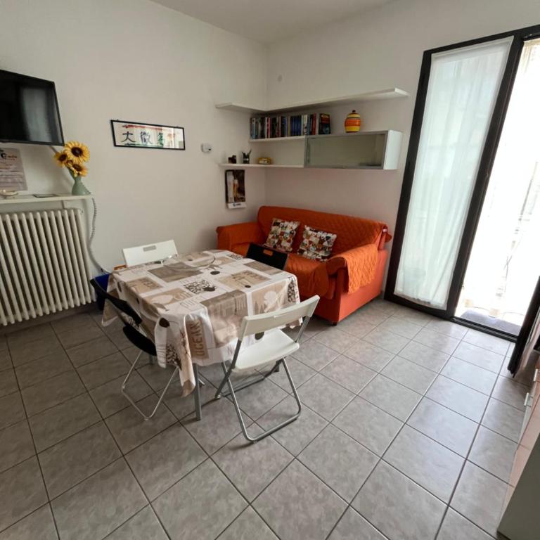 Casa Dade - One-Bedroom Apartment - 6