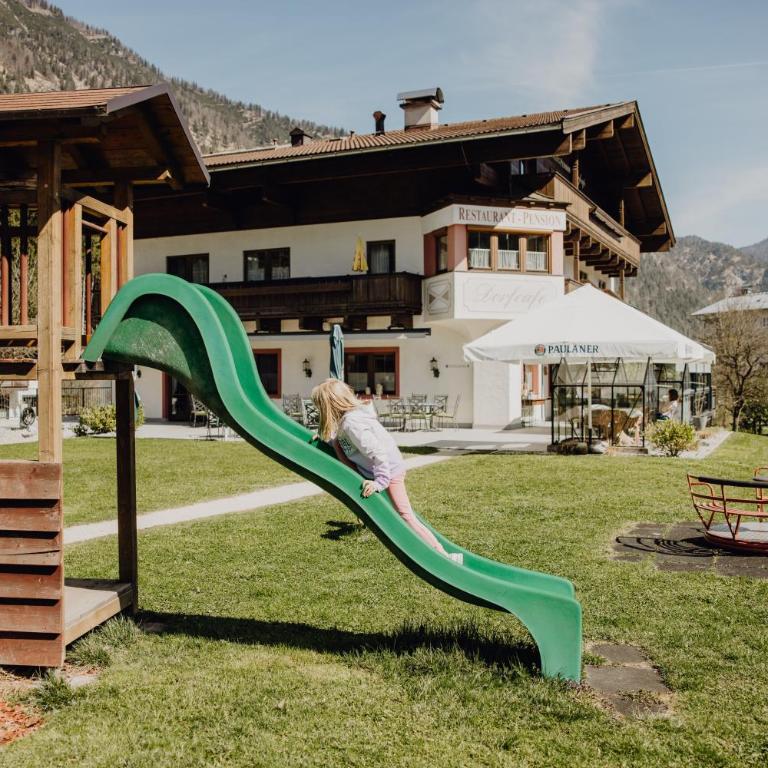 Hotel Dorfcafe Unken - Doppelzimmer mit Balkon - 27