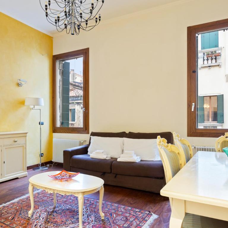 Top Venice Apartments and Rooms Ostreghe Bridge - Appartamento Deluxe con 1 Camera da Letto e Vista Città - 18