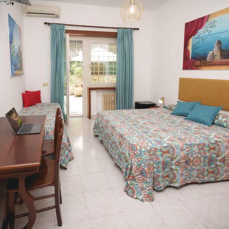 Le Tare B&B - Camera Matrimoniale con Bagno Privato Esterno - 2