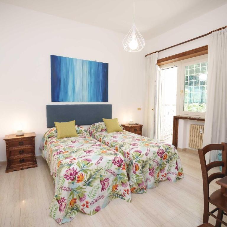 Le Tare B&B - Camera Doppia con Letti Singoli con Bagno Privato Esterno - 2