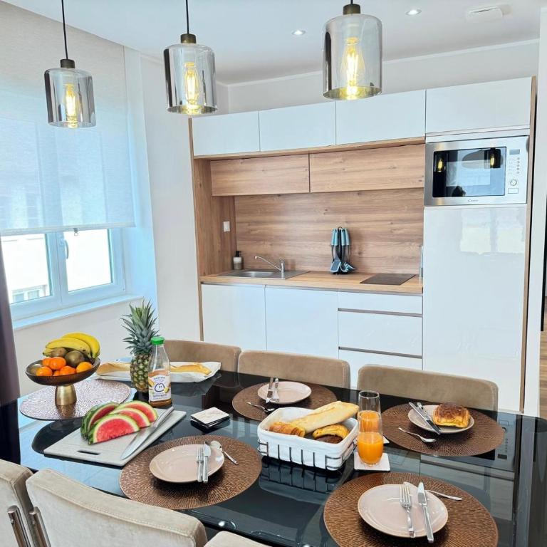 Hélios Plage - Two-Bedroom Apartment with Terrace - 3