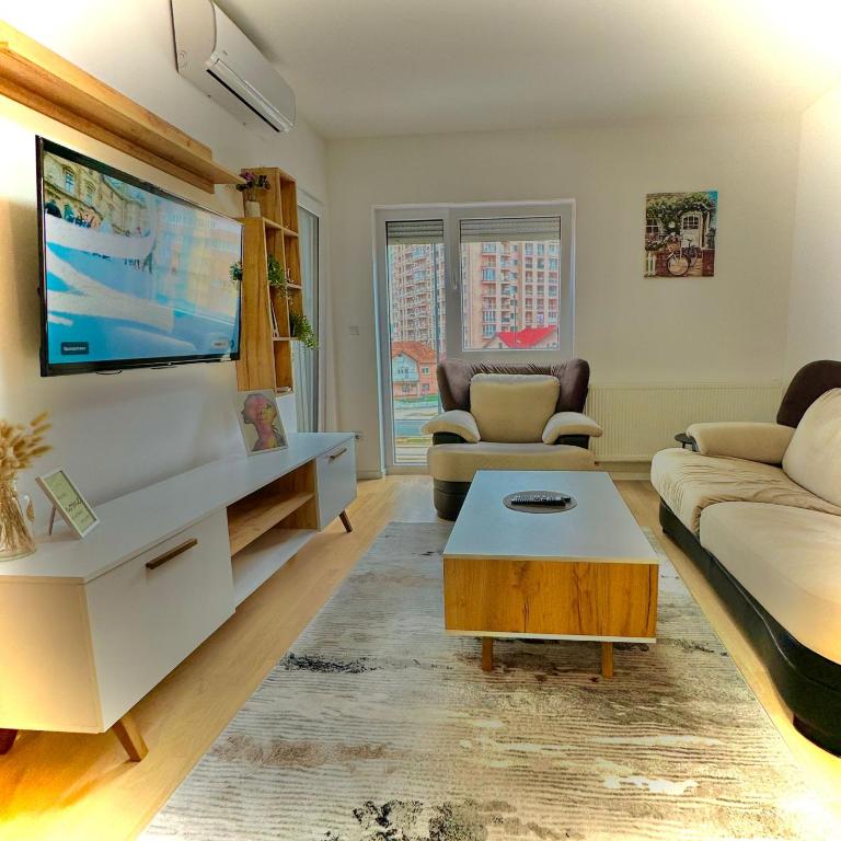 Apartment Clover Sarajevo - Apartman sa 2 Spavaće Sobe i Balkonom - 2