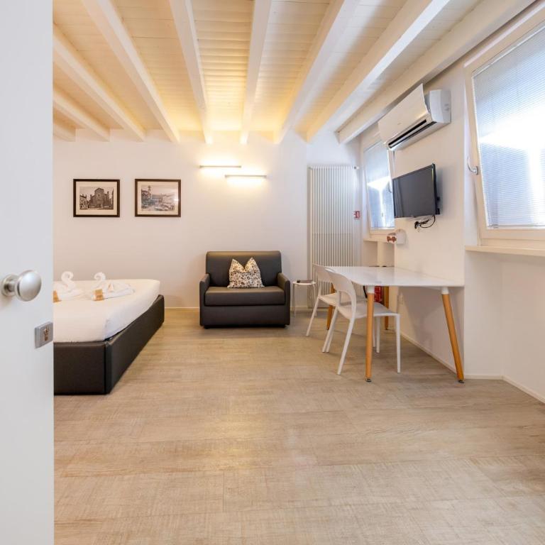 ApartmentsArena - Zini Studios - Appartamento Monolocale con 1 Letto Matrimoniale - 3
