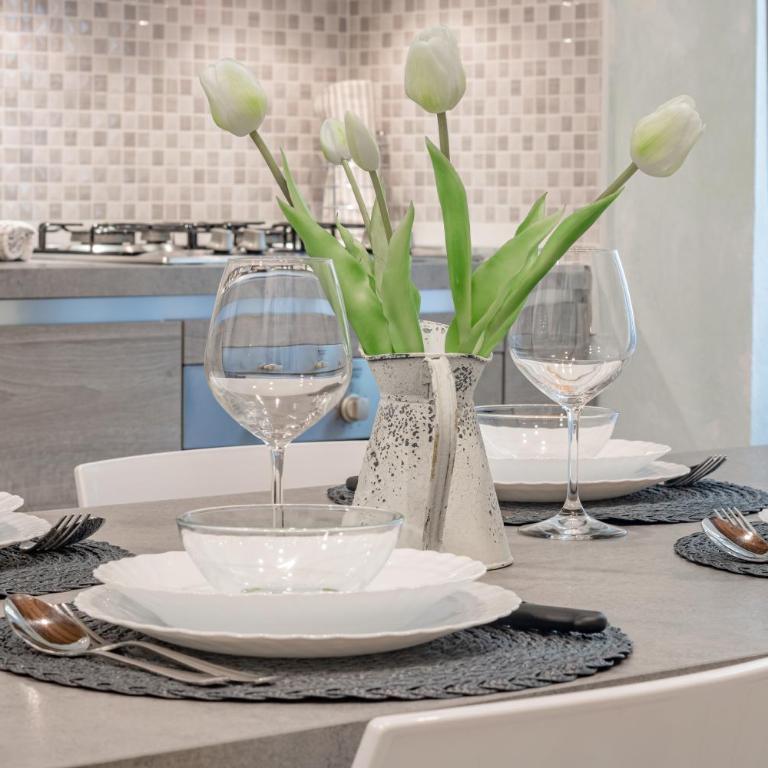 H11 IL NIDO Centro - Ariston - Appartamento con 2 Camere da Letto - 14