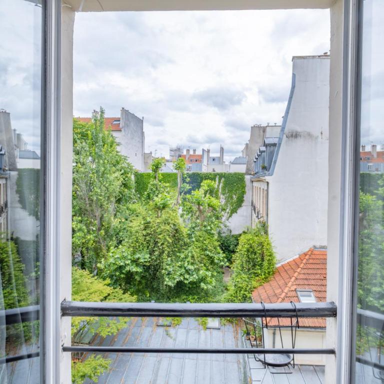 Peaceful Flat in Montorgueil - One-Bedroom Apartment - 12