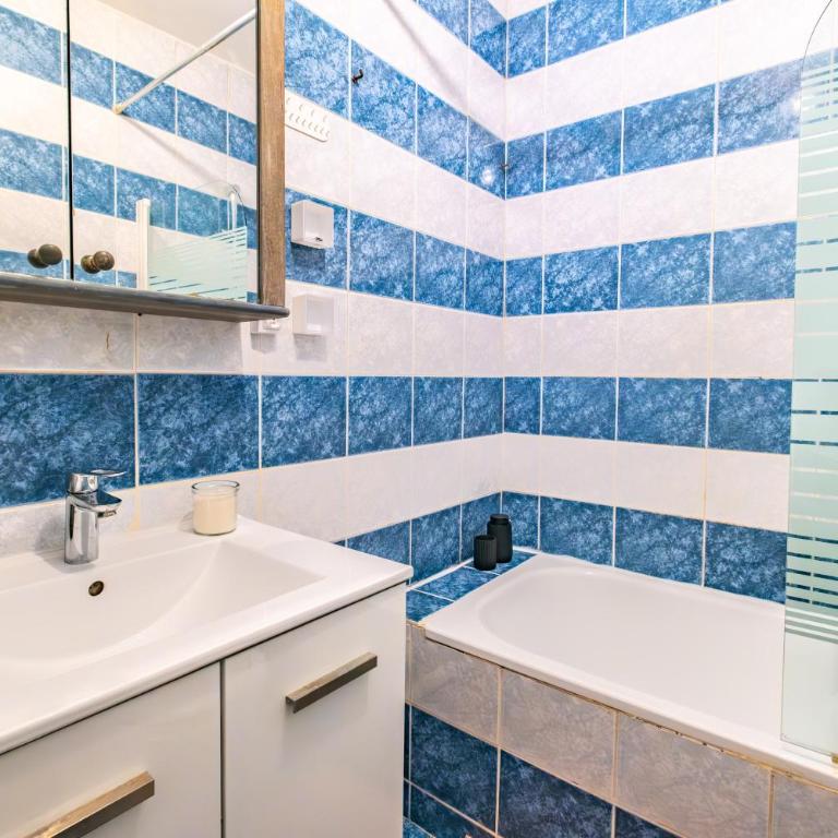 Peaceful Flat in Montorgueil - One-Bedroom Apartment - 16
