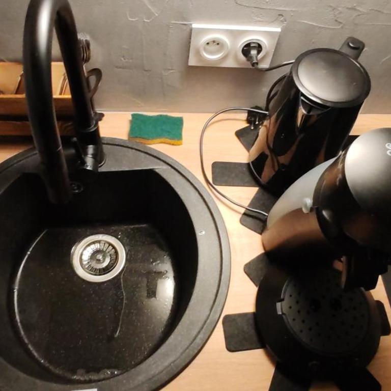 Jungle Room - Sauna, Jacuzzi, Cinéma - Hyper Centre - Appartement Supérieur avec Sauna - 17