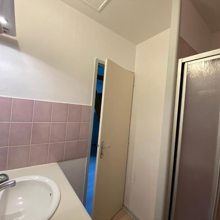 Appart Le Chili- Quartier thermal- Parc remarquable - Studio (2 Adultes) - 14