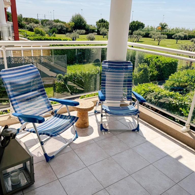 Spacious Seaside Condo with Garden & Sea-View - Appartement 3 Chambres - 30