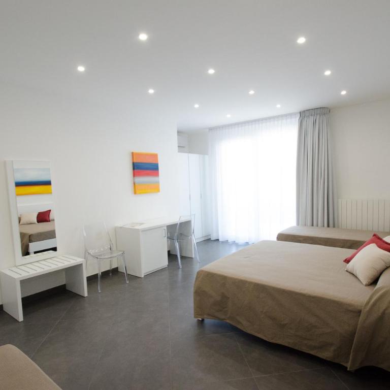 Sea Salt - Comfort Quadruple Room - 1