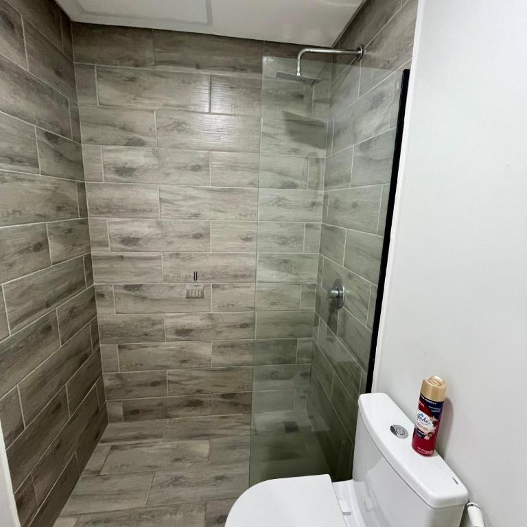 Apartamento en edificio nuevo con wifi y piscina - Queen Studio - 10