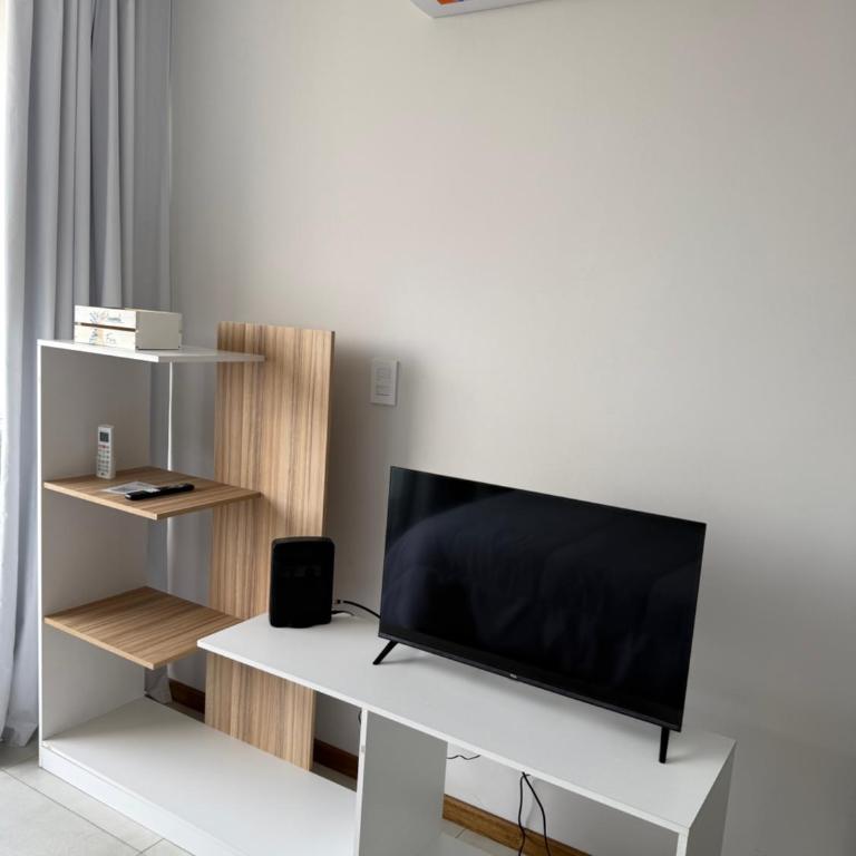 Monoambiente , excelente ubicacion , cercano a Hospitales Y principales Universidades, OPCIONAL COCHERA - Apartamento de 2 dormitorios - 19
