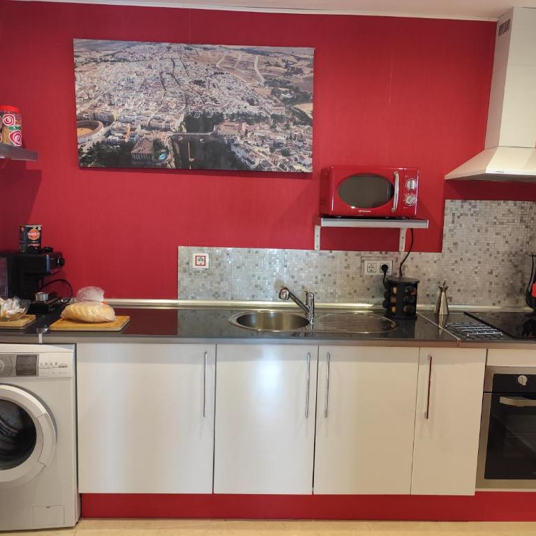 ÁTICO RILQUE, Apartamentos Independientes con Jacuzzi Privado y Terraza en Ronda - Apartamento Deluxe - 36