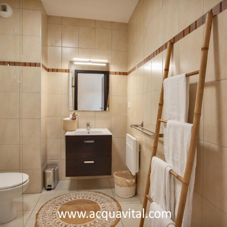 Appartement "Fiora" en centre-ville de Calvi - 2 4 personnes - Appartement - 2