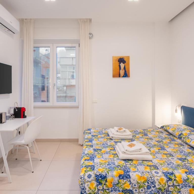 Brezza di Stabia Rooms - Camera Matrimoniale con Vasca Idromassaggio - 14