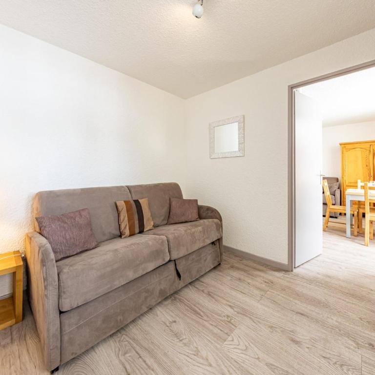 Studio confortable 6 pers. avec kitchenette - FR-1-807-13 - Apartment - 2