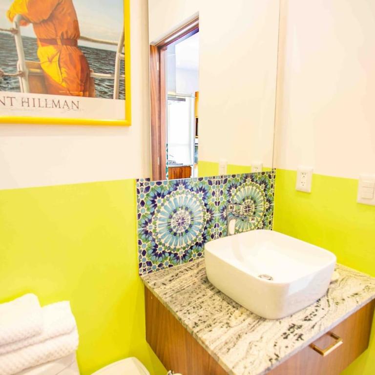 Funky Condo with Pool, Mountain View, Culinary area - One-Bedroom Apartment - 57