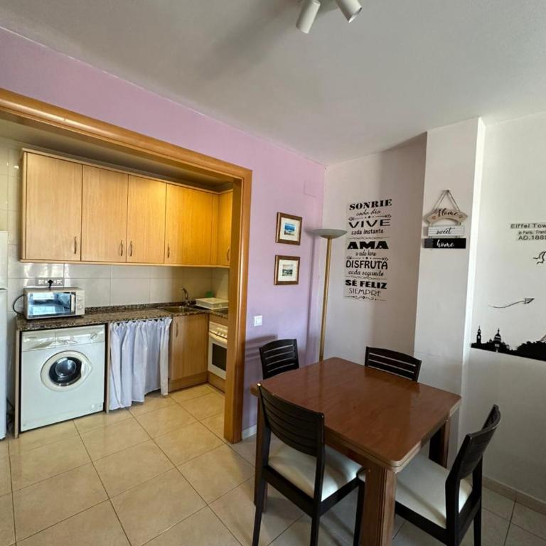 apartamento a 5 minutos playa andando - Apartamento - 7