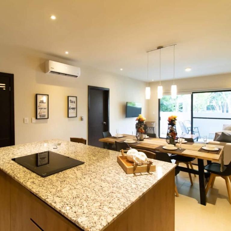 RayoDeSol Condo10min to Beach,Gym,Pool,WIFI 200MB - Three-Bedroom Apartment - 10