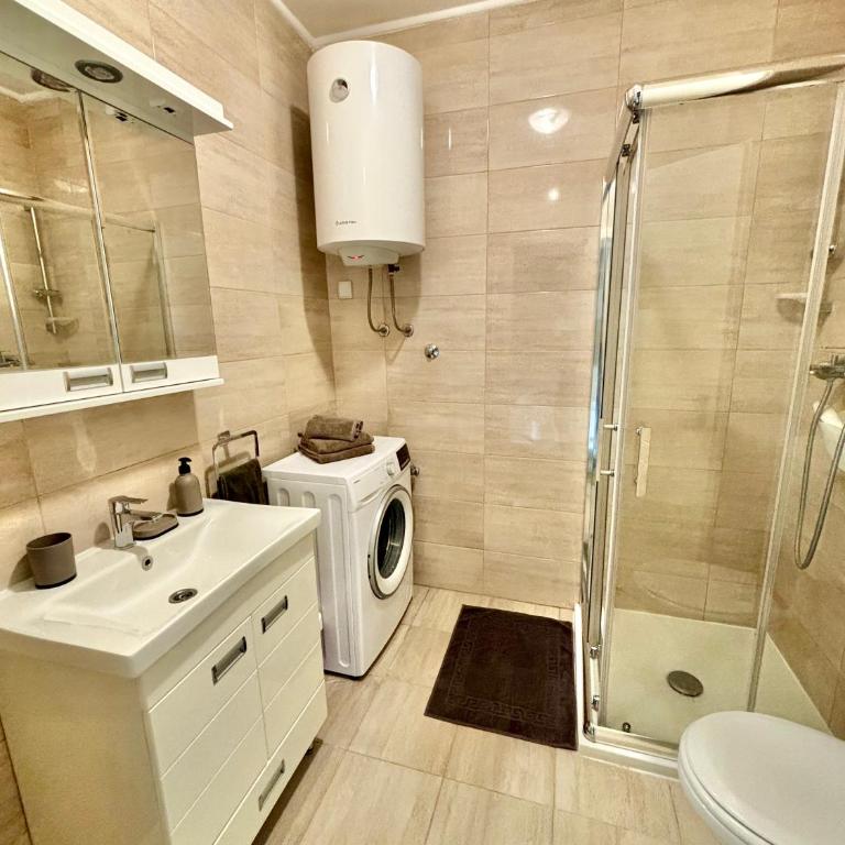 Stay Three - One-Bedroom Apartment - 3