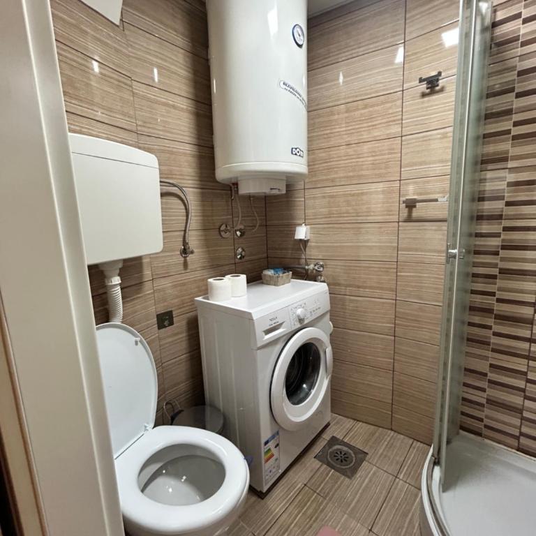 Stan na dan Niš, centar - Pravni fakultet - Apartman sa 2 Spavaće Sobe - 18