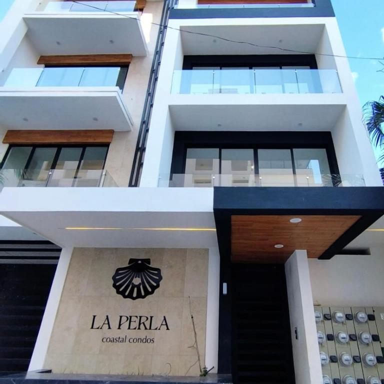 Arena walking distance from the beach - One-Bedroom Apartment - 5