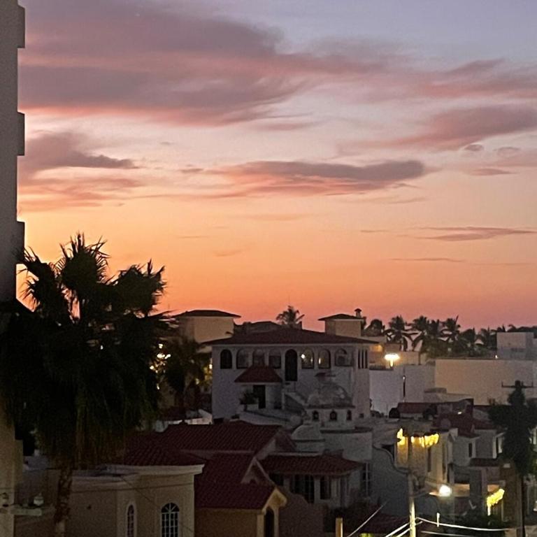 Arena walking distance from the beach - One-Bedroom Apartment - 28