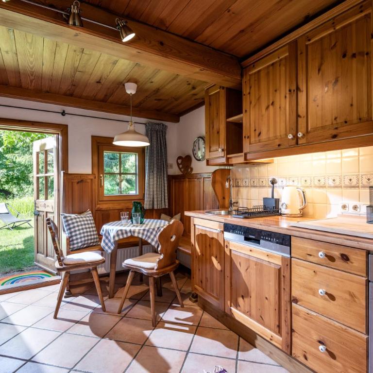 KaiserGattern - Ferienhaus mit Dusche - 6
