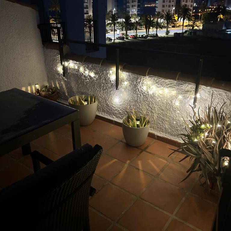 Atardeceres & Jacuzzi - One-Bedroom Apartment - 33