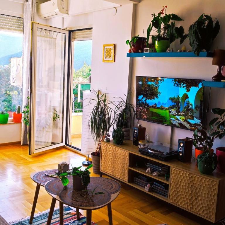 Sila Budva - Cozy Flat with Sea View, Free Parking, Pet Friendly - Apartman sa 1 Spavaćom Sobom - 1