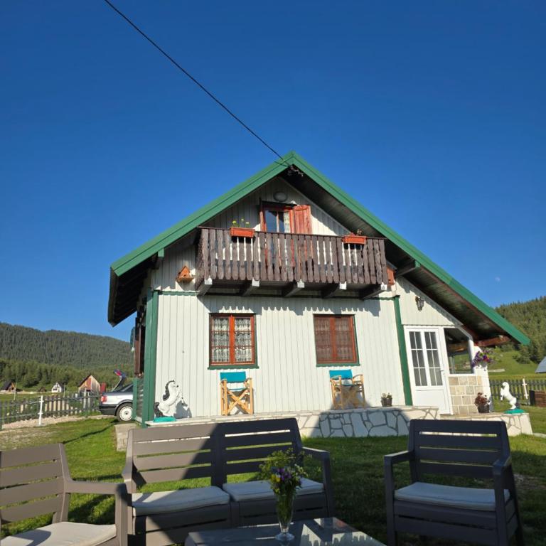 Magic Corner - One-Bedroom House - 13