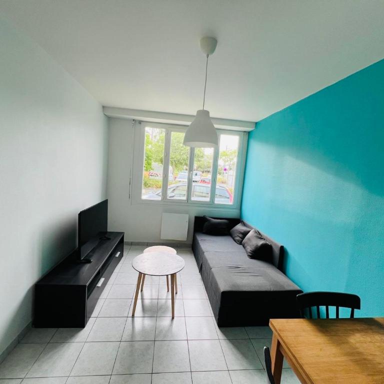 T2, T3 ou studio a Saint Nazaire parking gratuit IDEAL PRO ET VACANCES - Appartement - Rez-de-Chaussée - 5